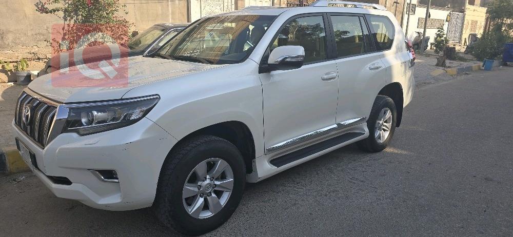 تۆیۆتا لاندكروزر پرادۆ